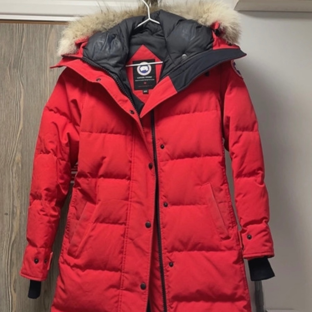 CANADA GOOSE LONG COAT - Picture 1 of 8